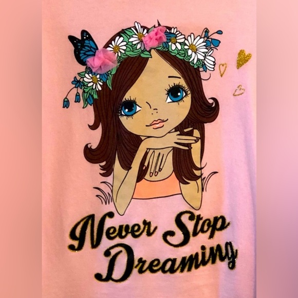 Like this Post to be Notified of Posh Shows. Let’s Get This Show Started. - Picture 10 of 16